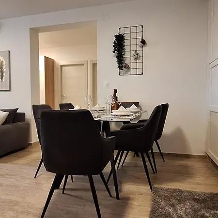 Διαμέρισμα Kata's Apartment's