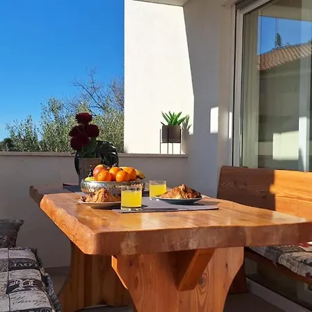 Διαμέρισμα Kata's Apartment's Μεντουλίν