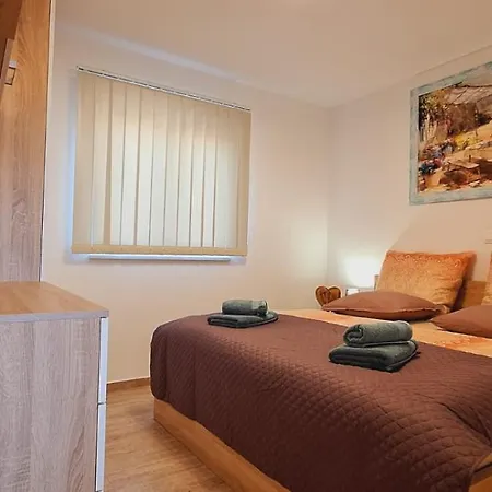 Διαμέρισμα Kata's Apartment's